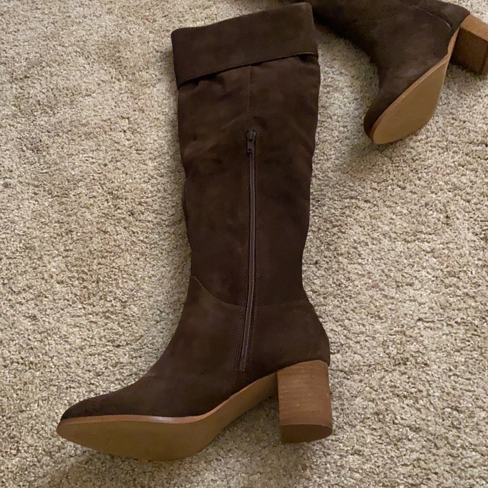 SOLD! Matisse Over the Knee Boots - Picture 6 of 12
